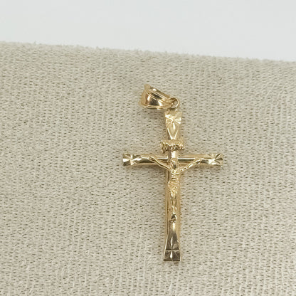 Dije Crucifijo Tallado Brillante