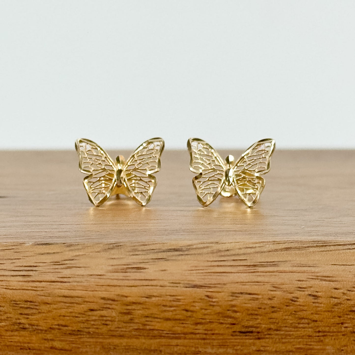 Aretes Mariposa Esencia