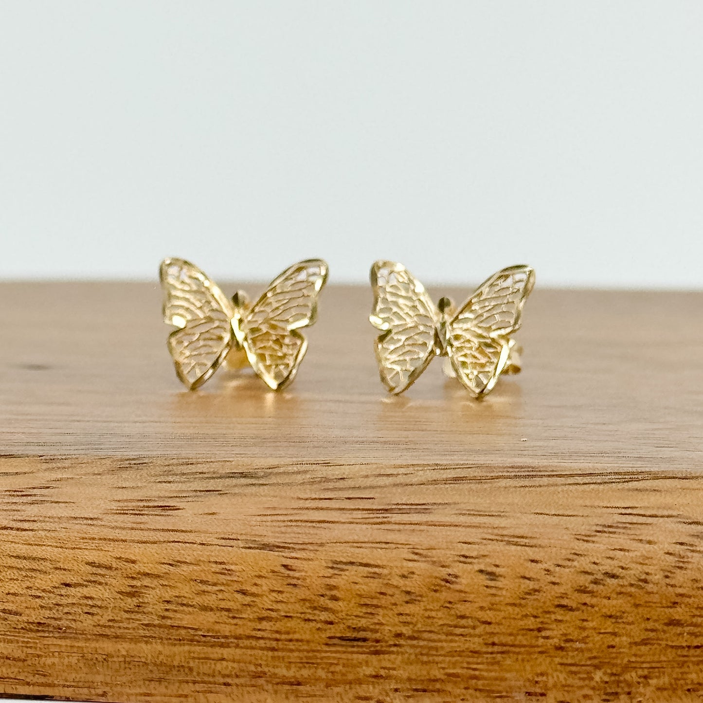 Aretes Mariposa Esencia