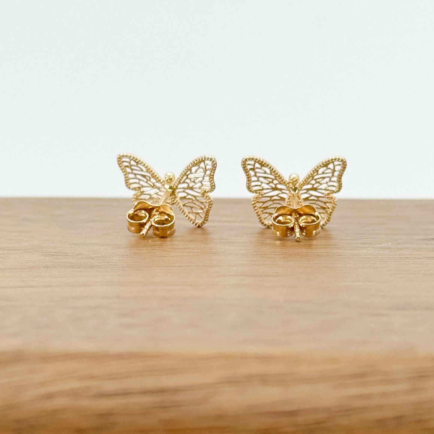 Aretes Mariposa Esencia