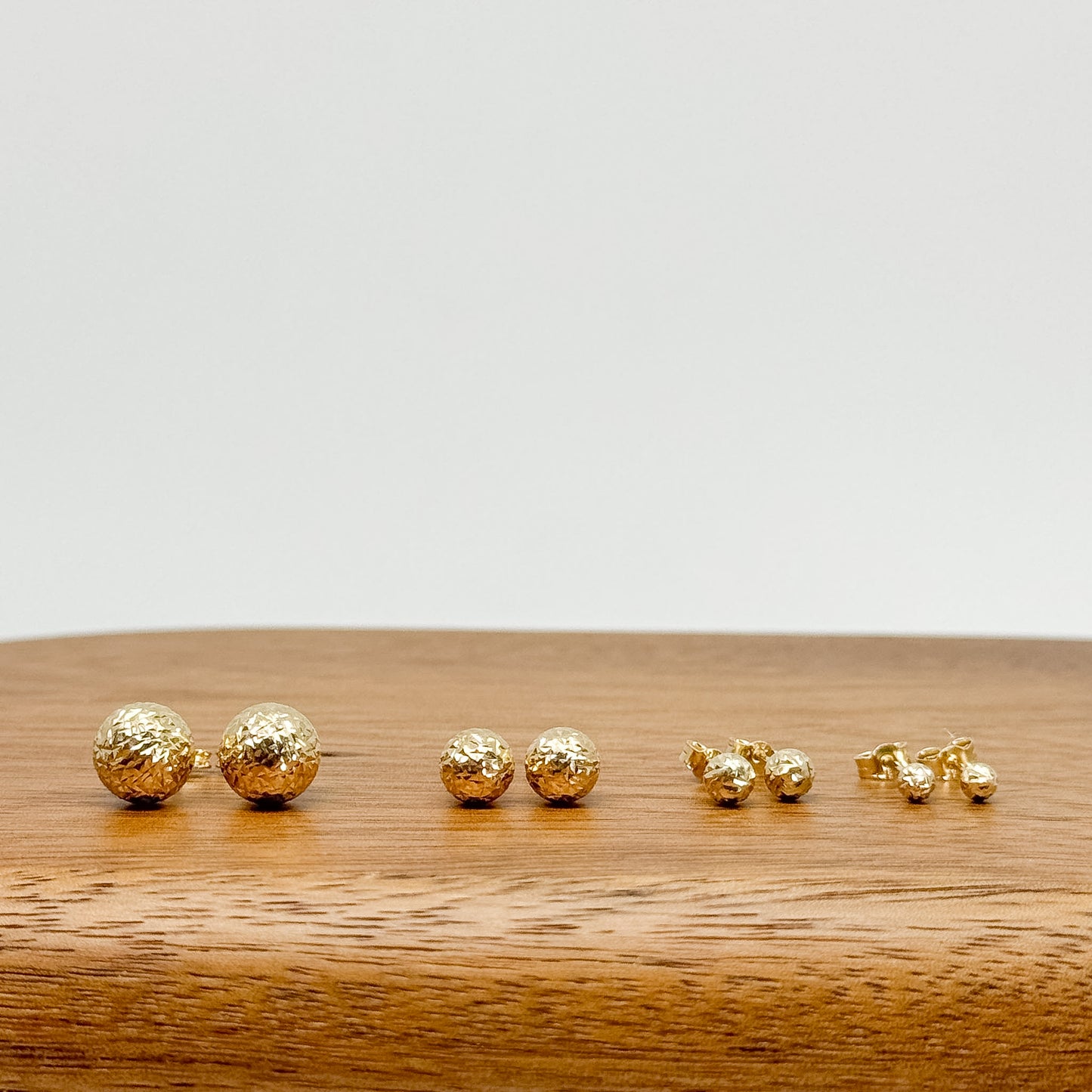Aretes Esfera Texturizada