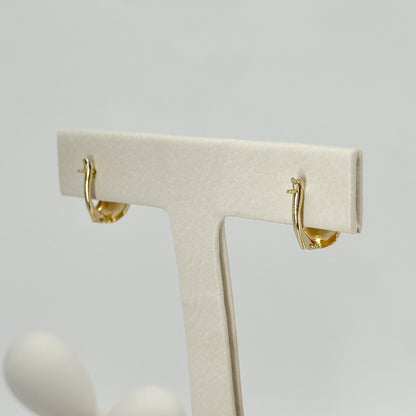 Aretes Clásicos Facetados en Oro 18K
