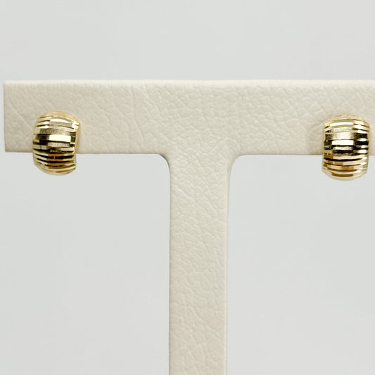 Aretes Clásicos 2 Facetados en Oro 18K