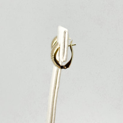 Aretes Clásicos 2 Facetados en Oro 18K