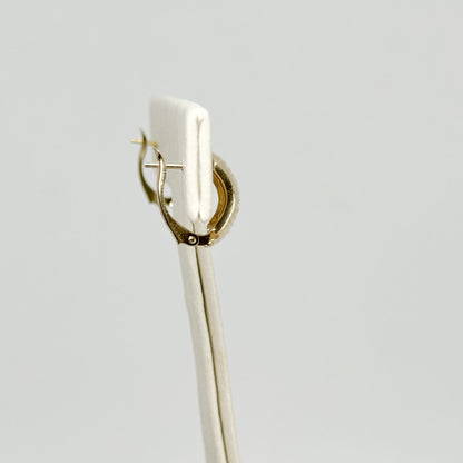 Aretes Clásicos 2 Facetados en Oro 18K