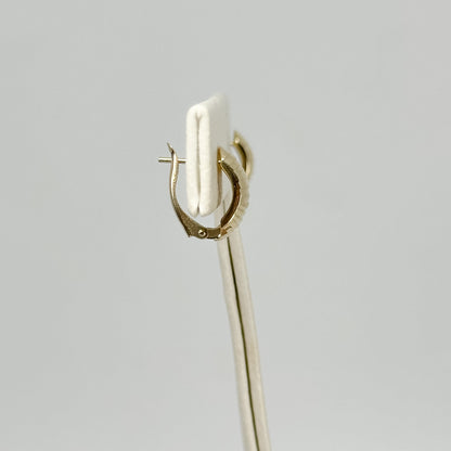 Aretes Clásicos 2 Facetados en Oro 18K