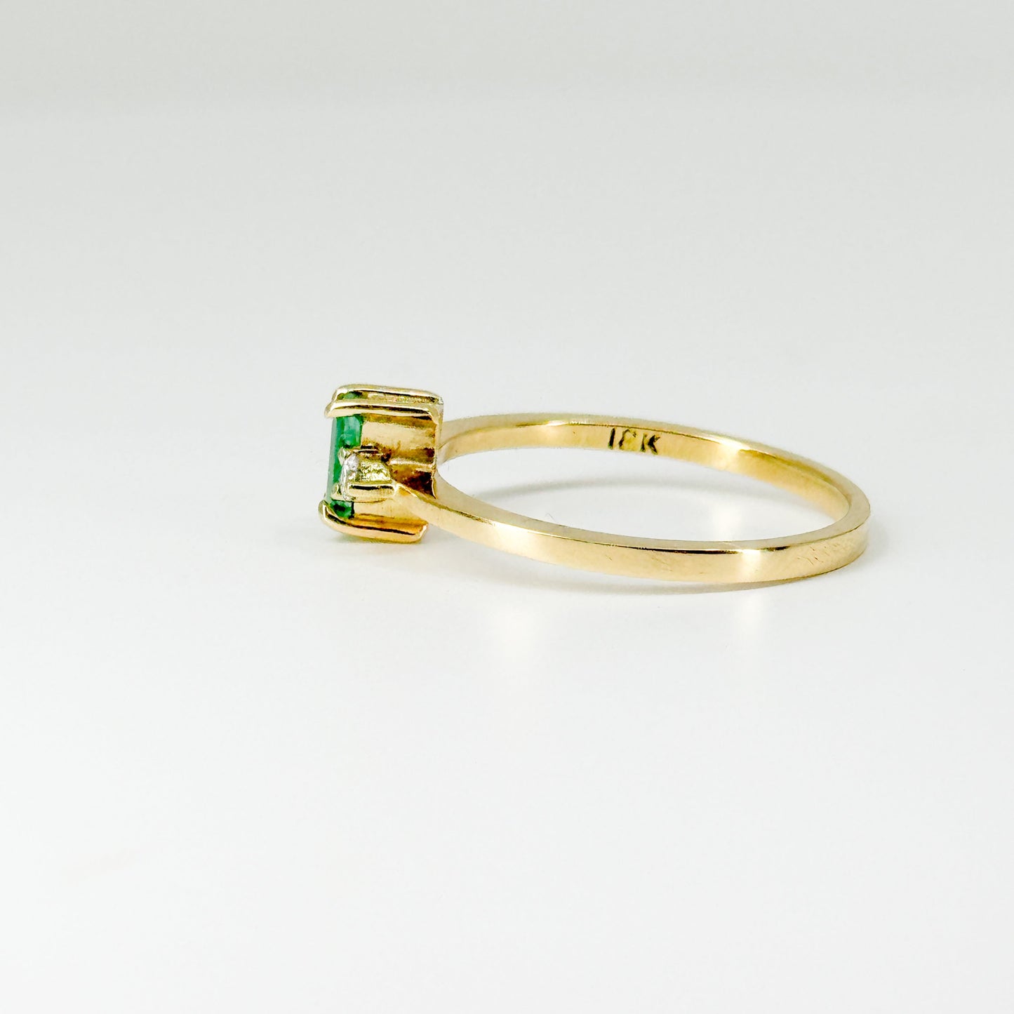 Anillo Esmeralda Élise – Esmeralda Natural y Diamantes en Oro 18K | Talla 8