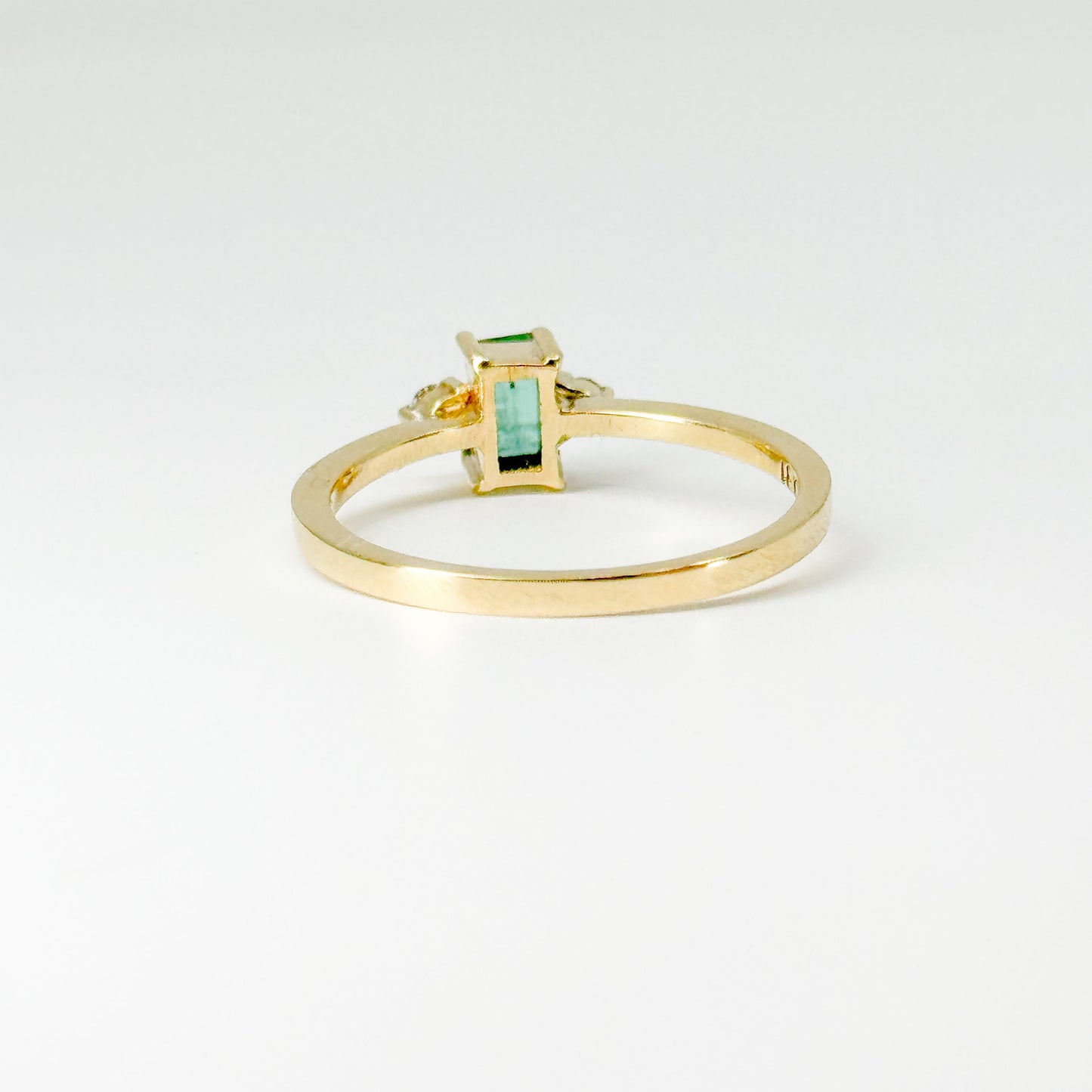 Anillo Esmeralda Élise – Esmeralda Natural y Diamantes en Oro 18K | Talla 8