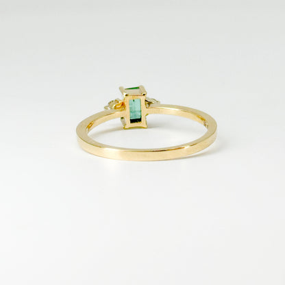 Anillo Esmeralda Élise – Esmeralda Natural y Diamantes en Oro 18K | Talla 8