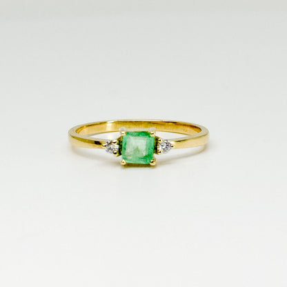 Anillo Esmeralda Royale – Esmeralda Natural y Diamantes en Oro 18K | Talla 9
