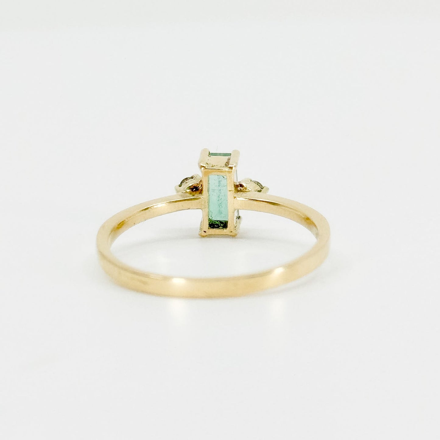 Anillo Esmeralda Éclat – Esmeralda Natural y Diamantes en Oro 18K | Talla 9