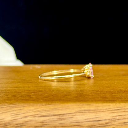 Anillo Pink Lumière – Cristal Rosa y Brillantes en Oro 18K | Talla 8.5