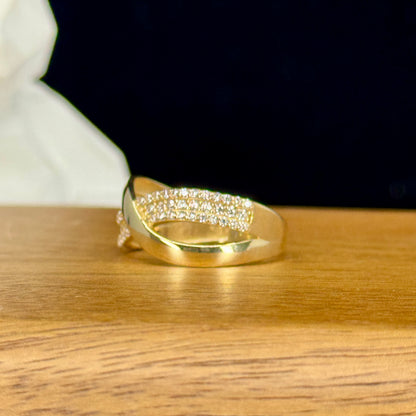 Anillo Infinity Glow – Cristales Brillantes en Oro 18K | Talla 7.5