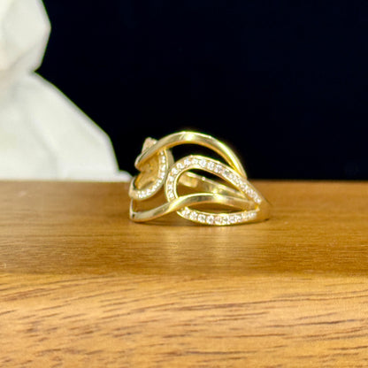 Anillo Endless Elegance – Diseño Infinito con Brillo en Oro 18K | Talla 8