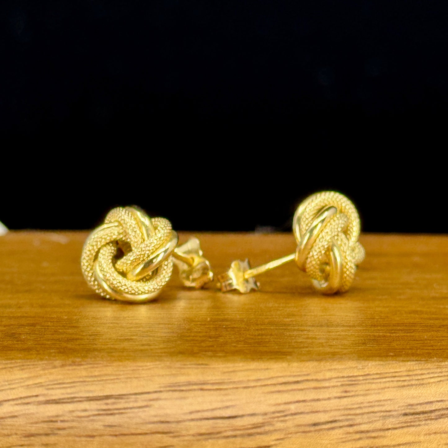 retes Nœud Impérial – Nudo Texturizado en Oro 18K