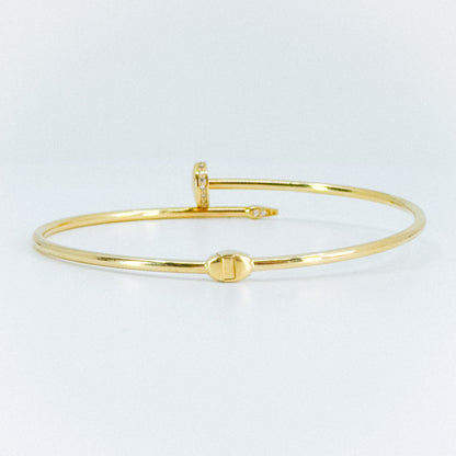 Bangle clavo