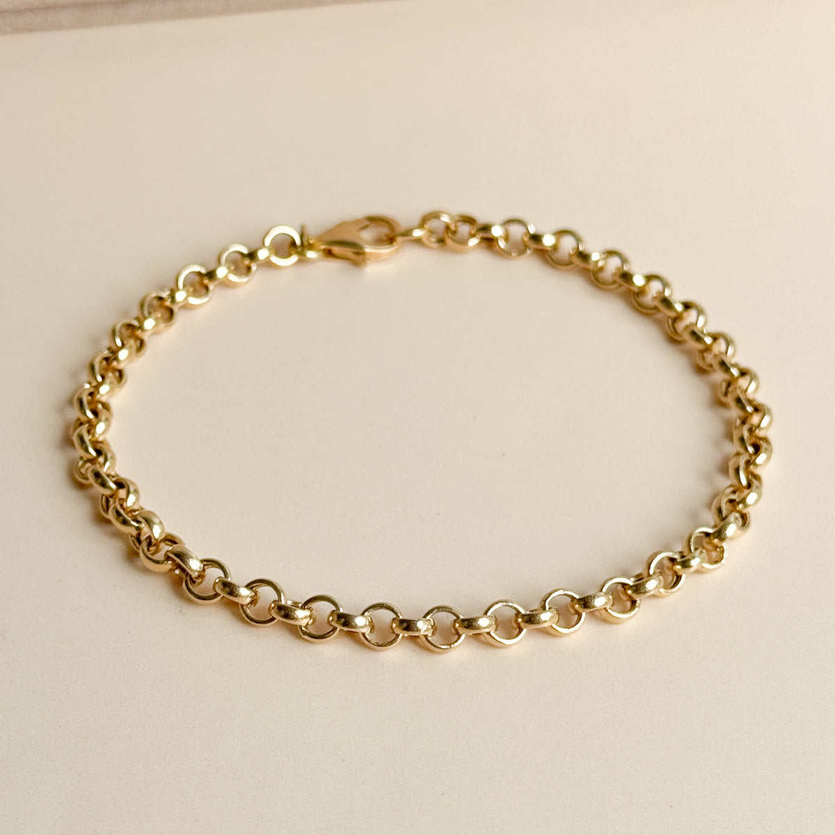 Pulsera Rolo Clásica de Oro 18K – 20 cm