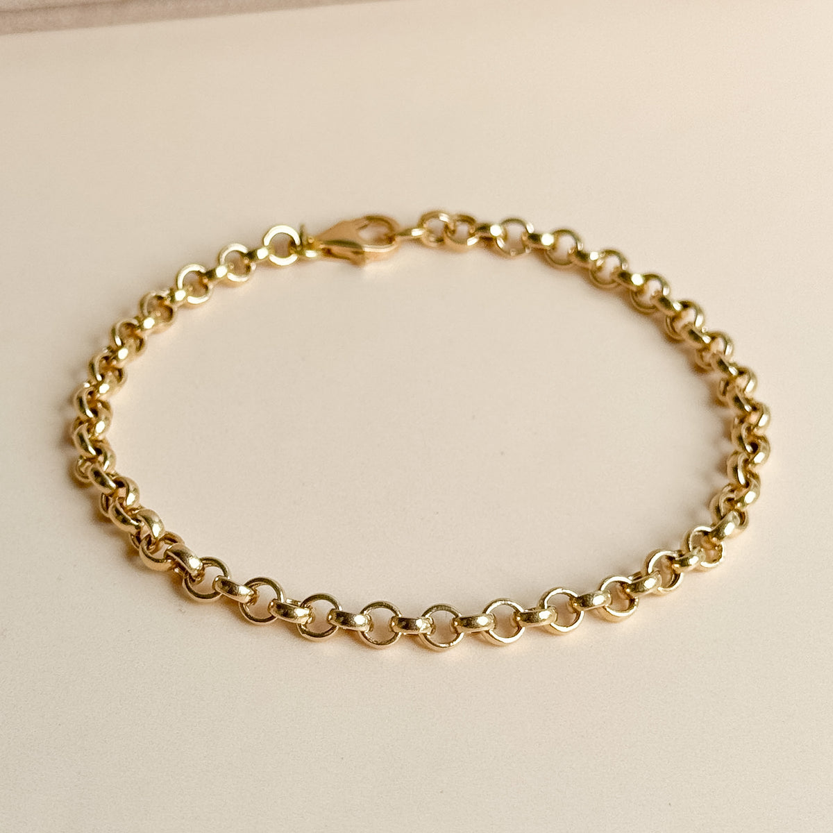 Pulsera Rolo Clásica de Oro 18K – 20 cm