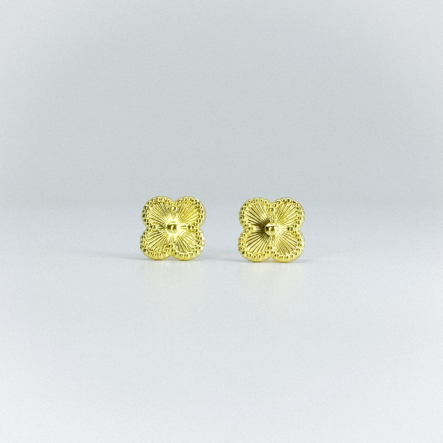 Aretes trébol