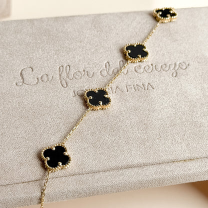 Pulsera Cinco Tréboles de Ónix en Oro 18K