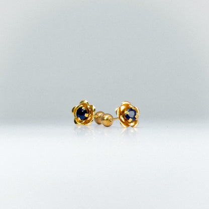 aretes con piedra natural zafiro