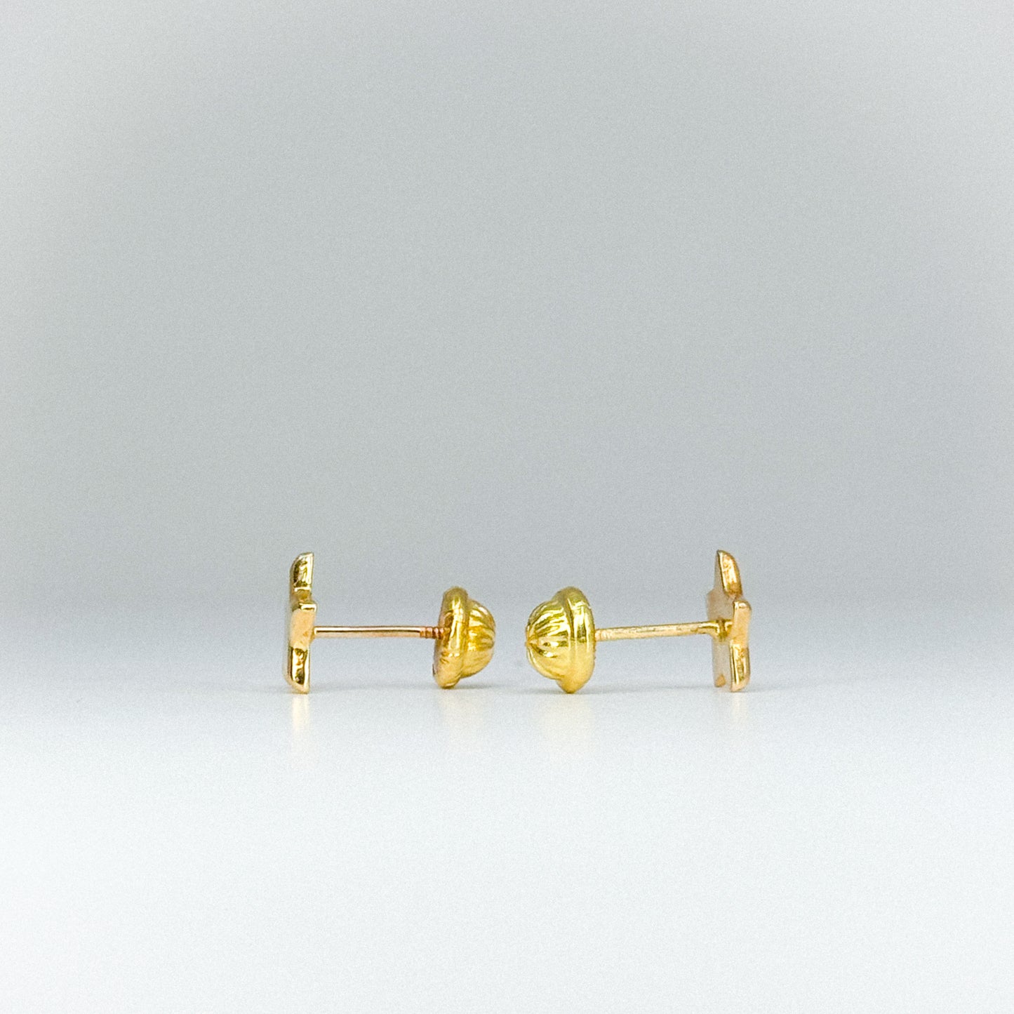 ✨ Aretes Topito Estrella en oro 18k ✨