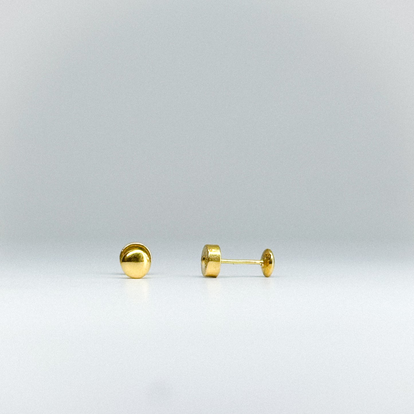 Aretes Topito Lenteja en oro 18k