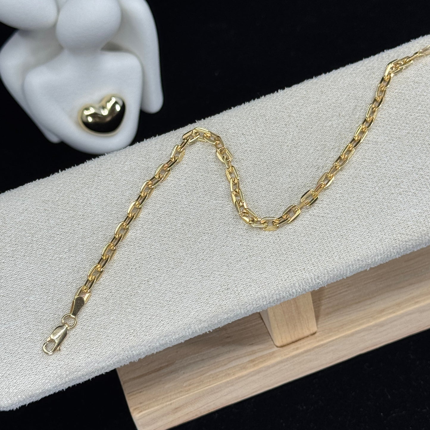 Pulsera Clip Elegance – Oro 18K
