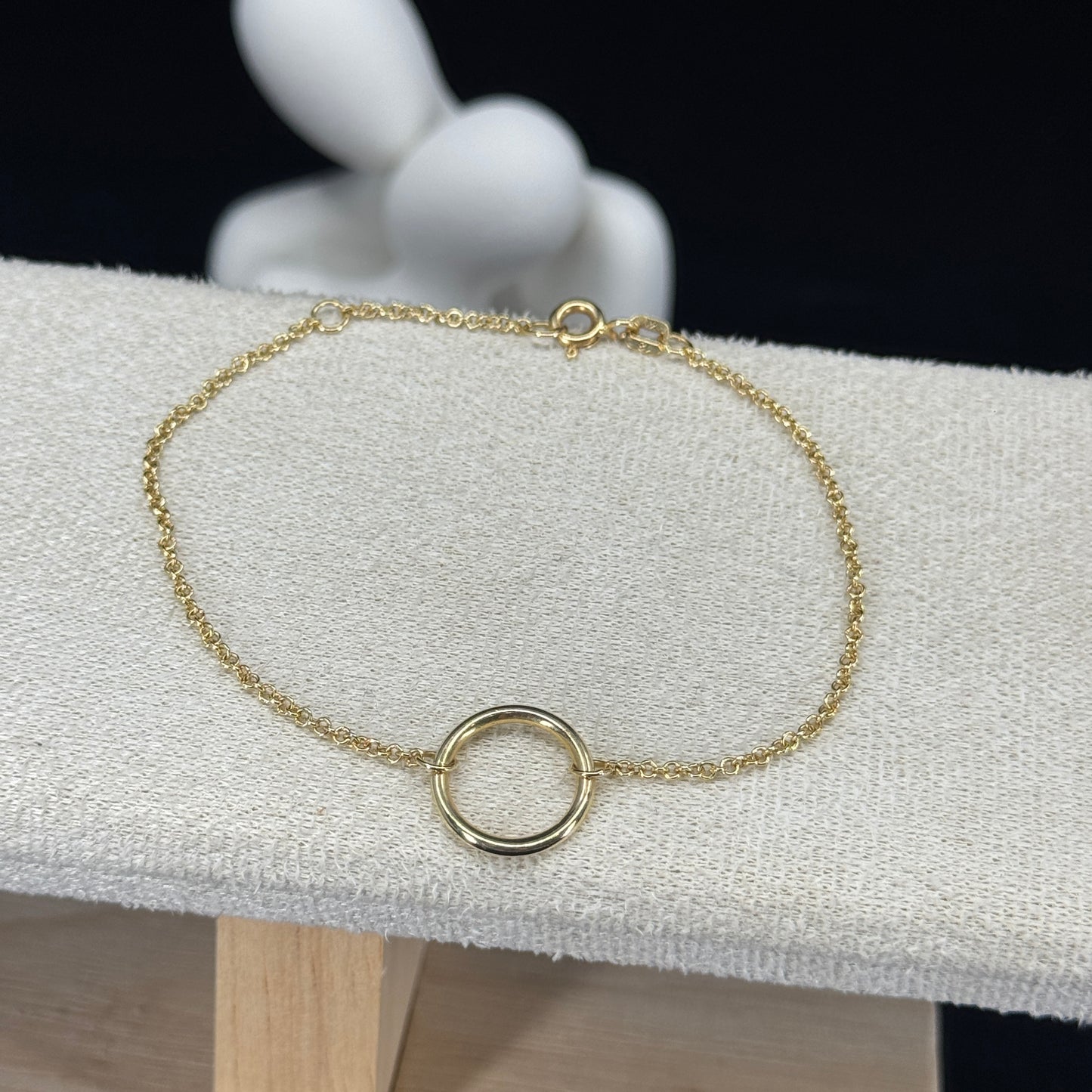 Pulsera Círculo Eterno Calado – Oro 18K