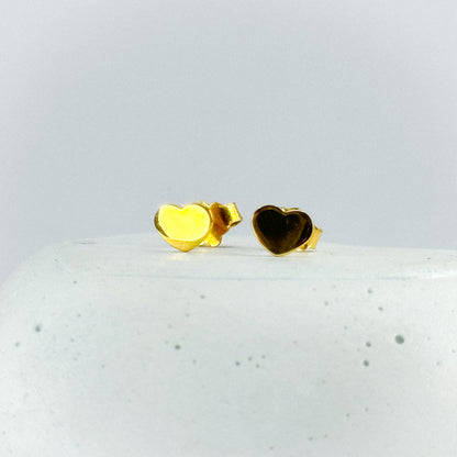 Aretes corazón placa