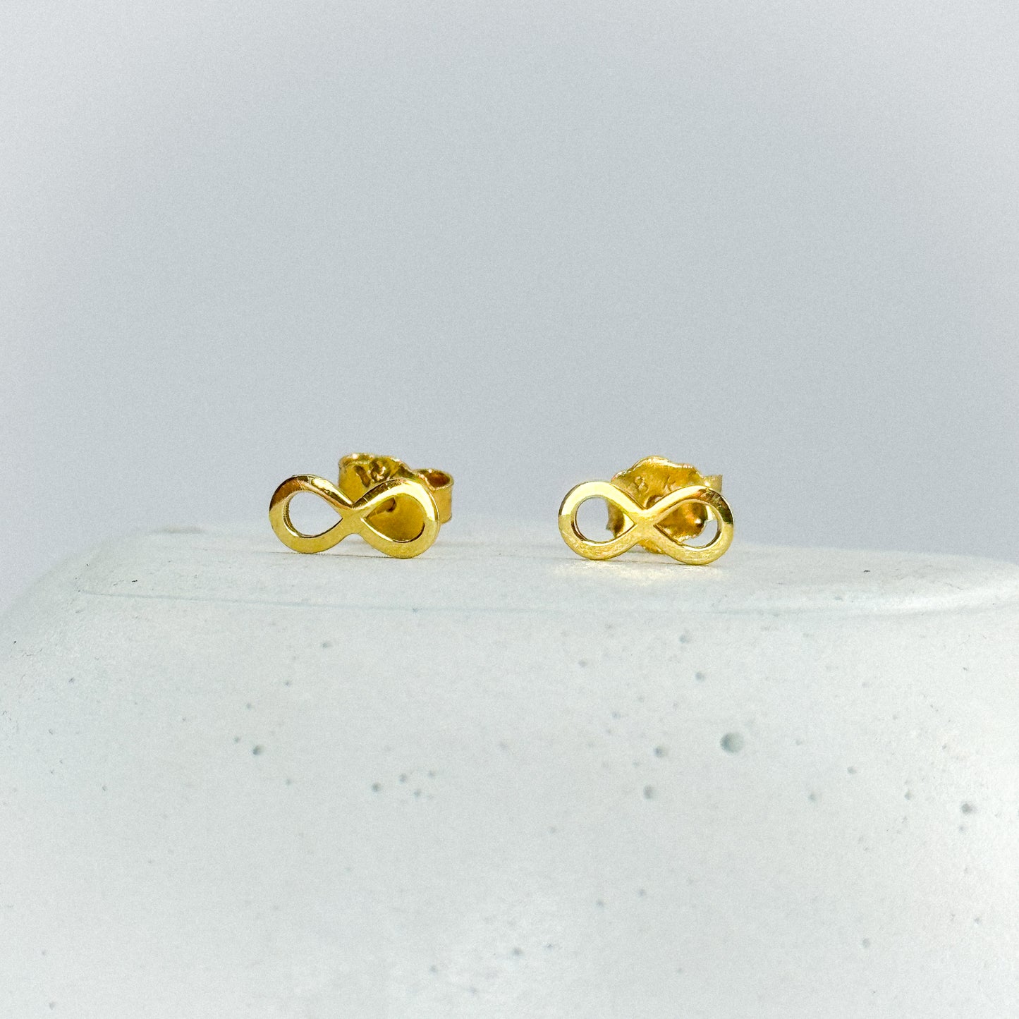 Aretes infinito