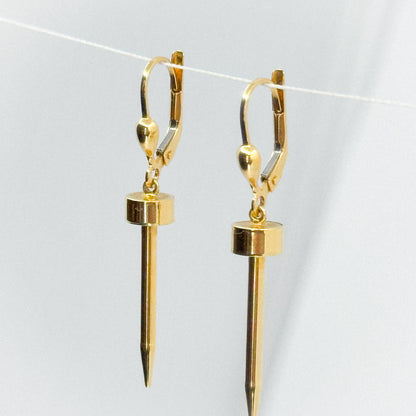 Aretes Dardo de Luz en Oro 18k