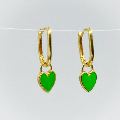 Aretes Amor Esmeralda de Oro 18k