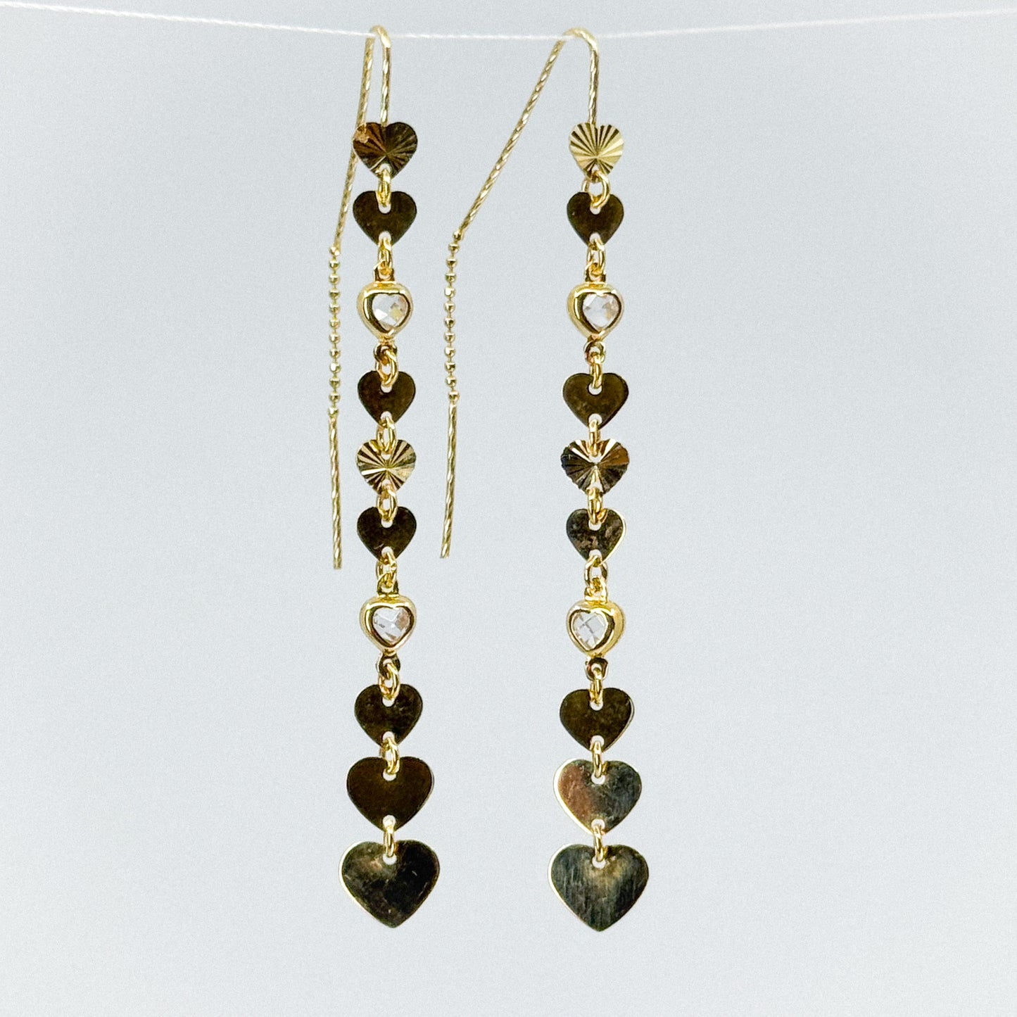 Aretes Lluvia de Corazones de Oro 18k