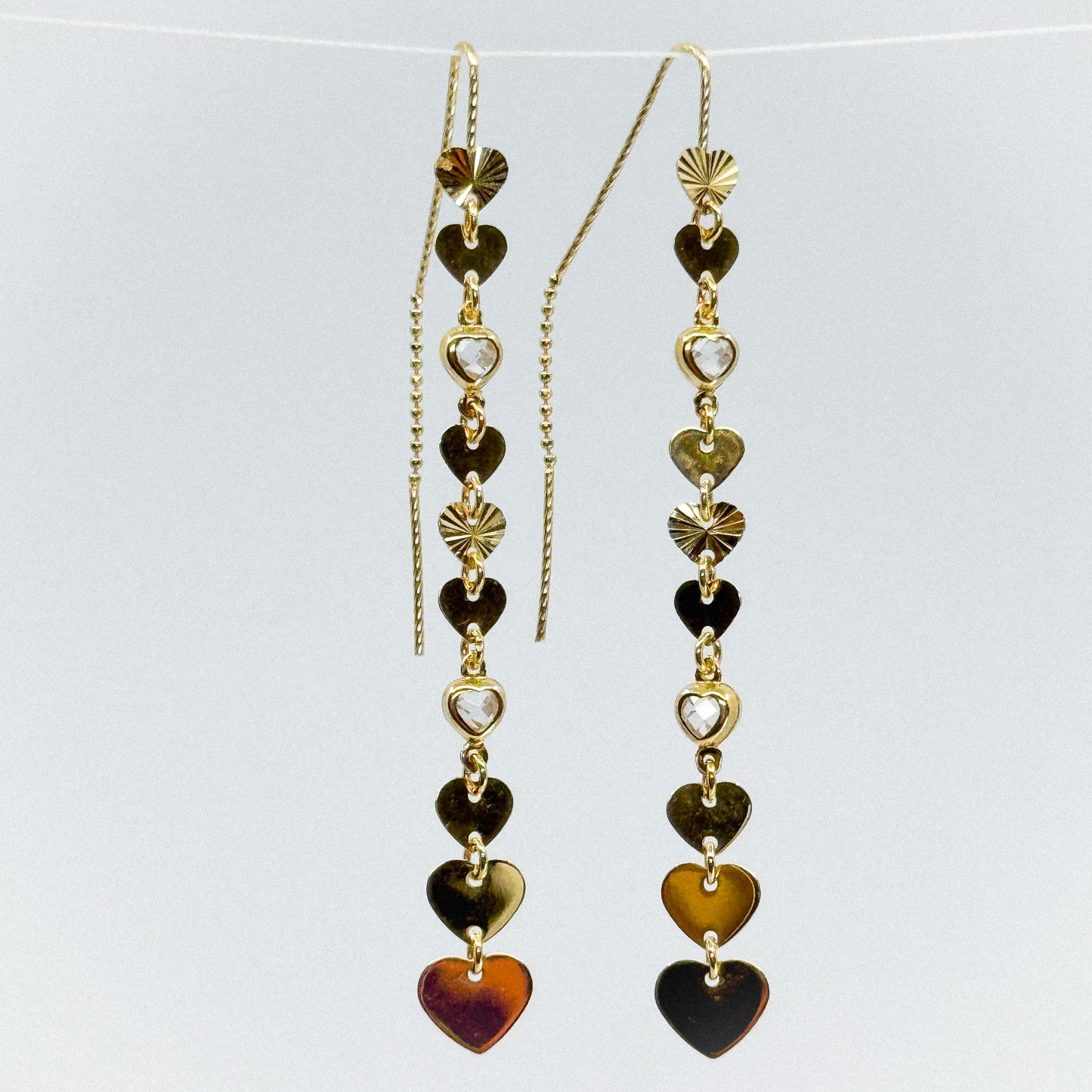 Aretes Lluvia de Corazones de Oro 18k