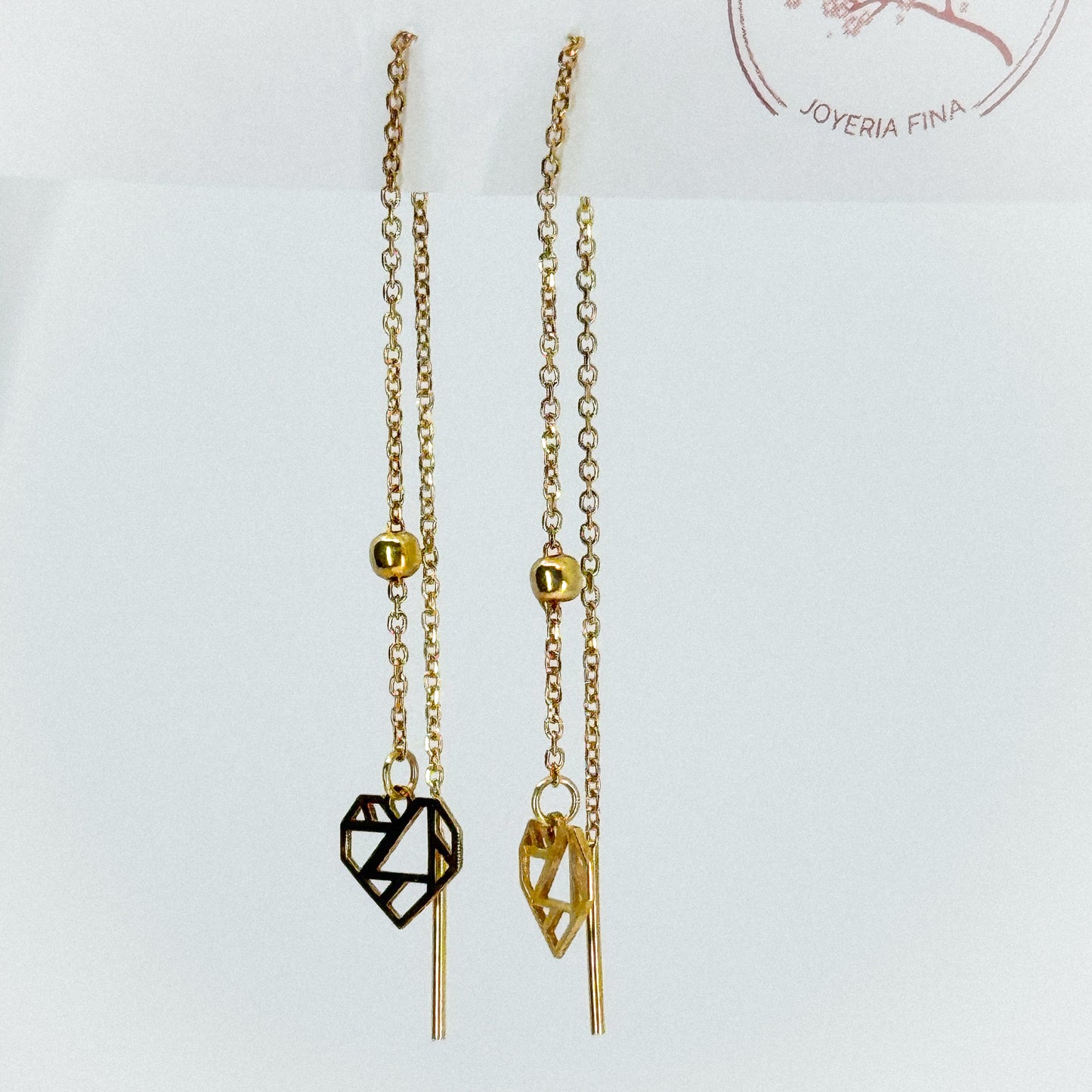 Aretes Corazón Trenzado de Oro 18k