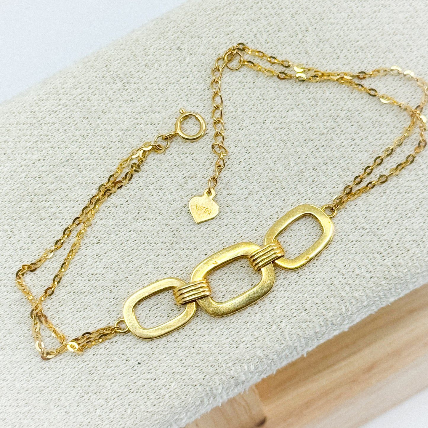 Pulsera Enlace Dorado