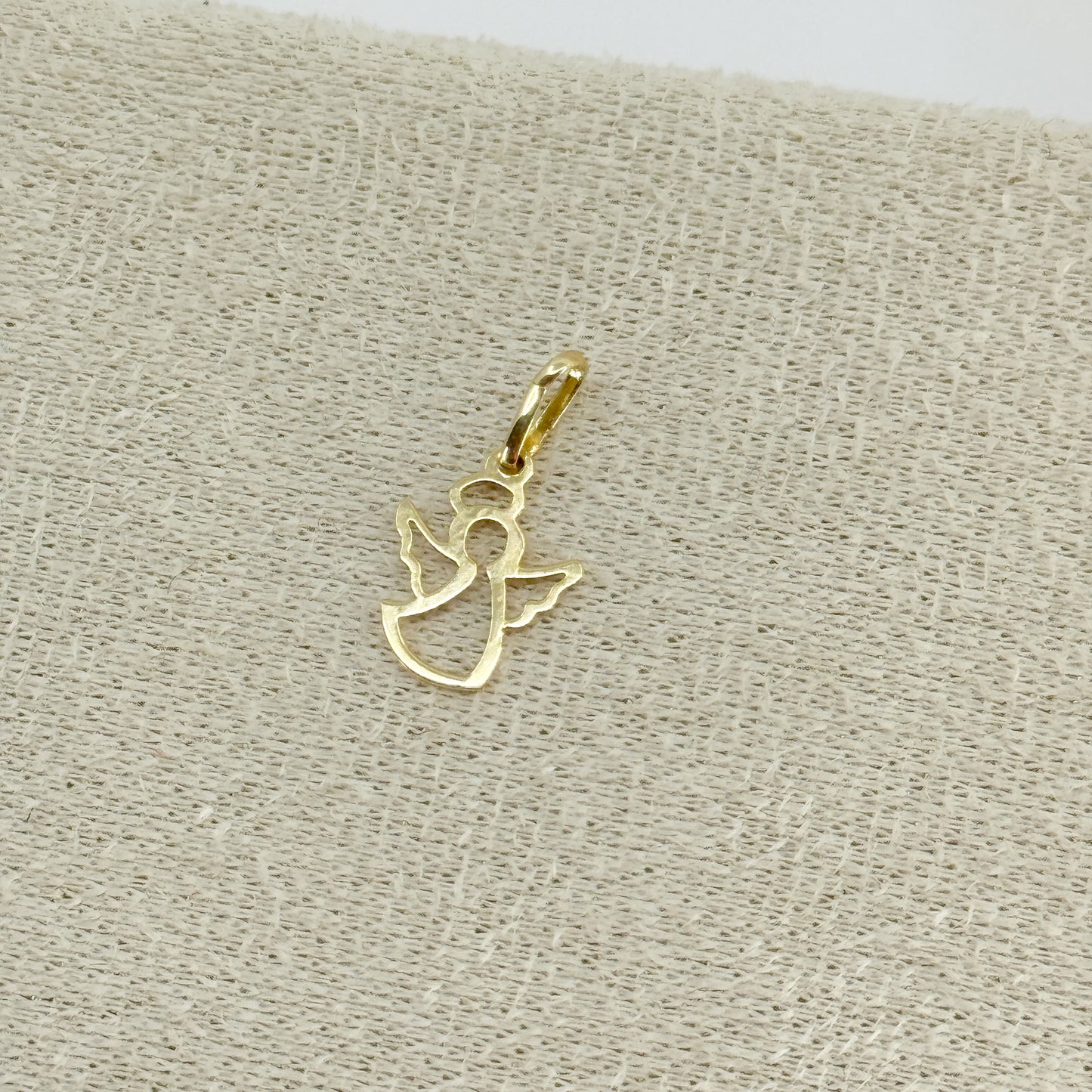 Dije Ángel de Luz – Oro 18k