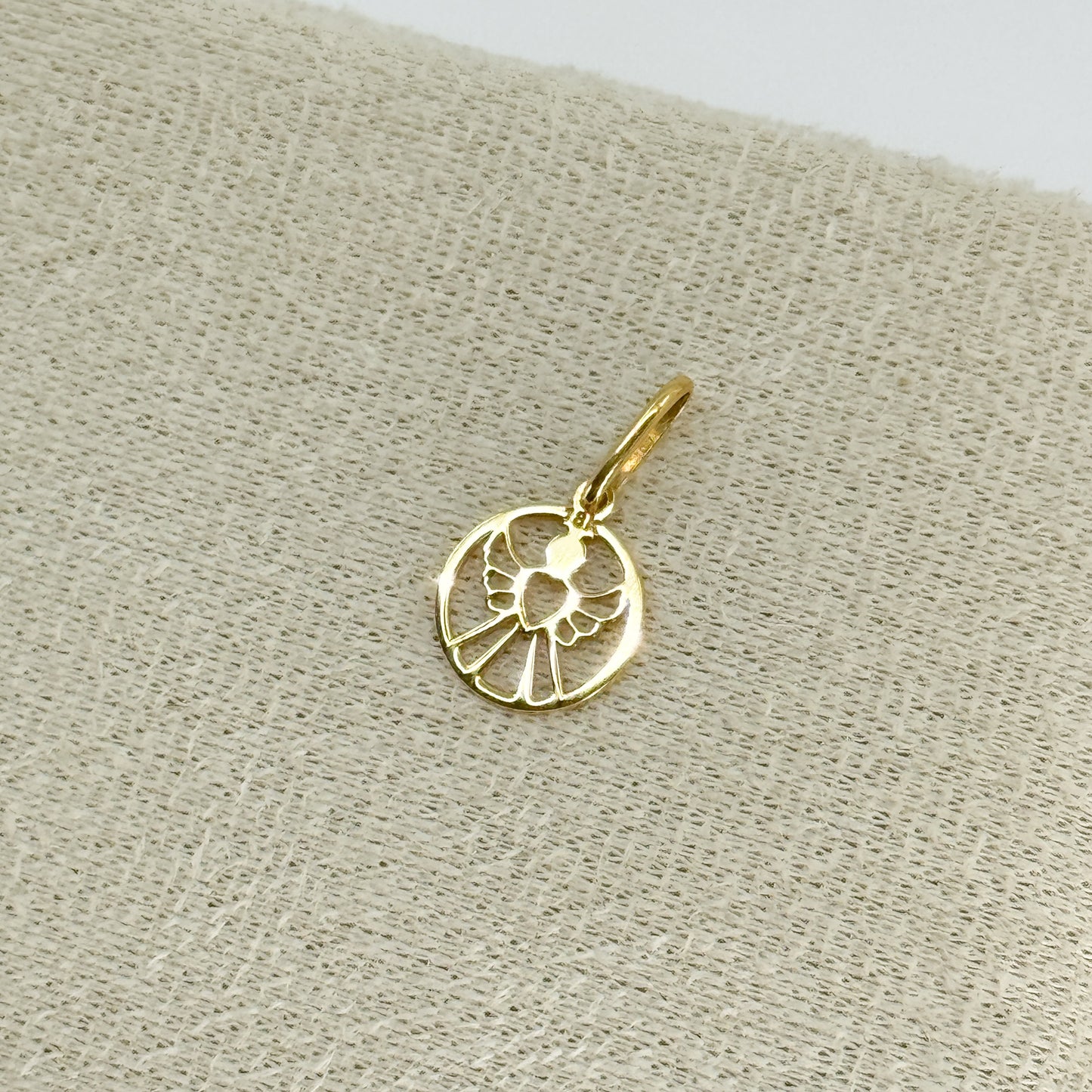 Dije Ángel de Corazón – Oro 18k