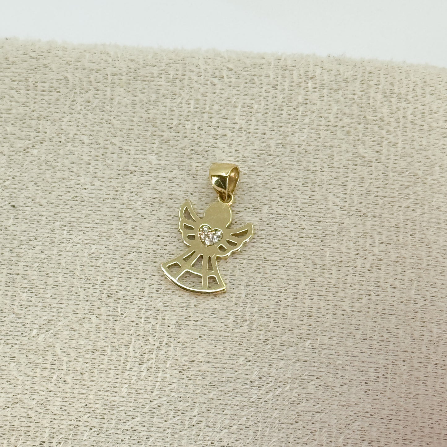 Dije Ángel Guardián de Amor – Oro 18k
