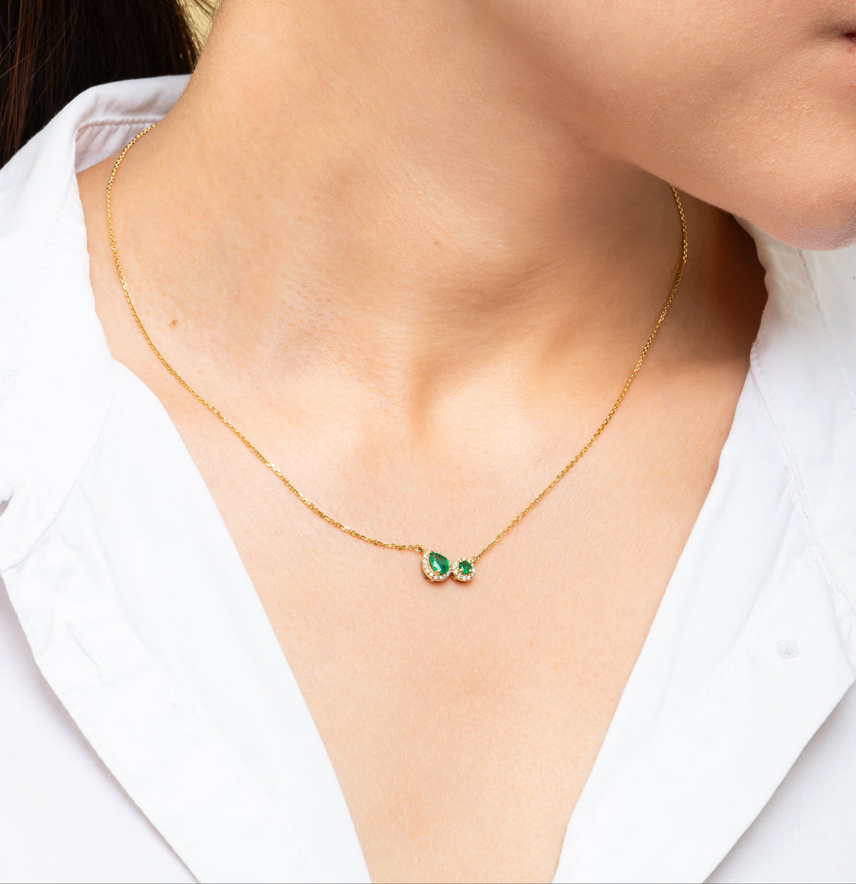 Collar Doble Esmeralda y Diamantes de Oro 18K