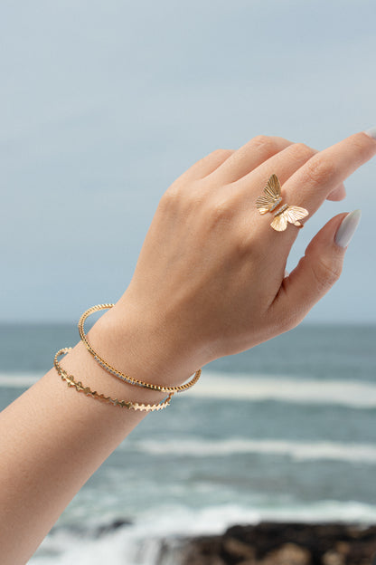 Bangle tennis