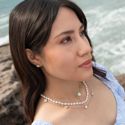 Collar Perla del Río y Broche Timón en Oro 18k 45cm