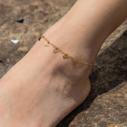 ✨ Tobillera “Vuelo Dorado”